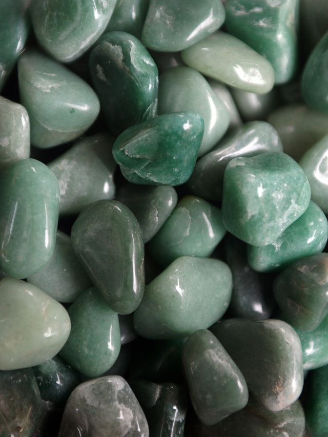 Green Aventurine: The Stone of Luck and Opportunity